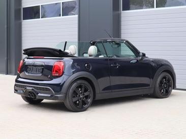Mini Cabrio COOPER S — photo 20