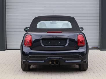 Mini Cabrio COOPER S — photo 32