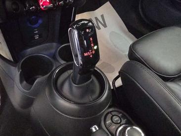 Mini Cabrio COOPER S — photo 10
