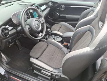Mini Cabrio John Cooper Works — photo 7