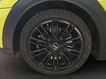 Mini Cabrio COOPER S — photo 13