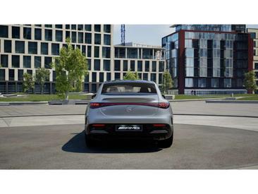 Mercedes EQE 53 AMG Line — photo 4