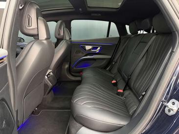 Mercedes EQS 450+ — photo 16