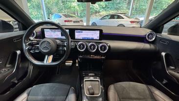 Mercedes Classe A 200 AMG Line — photo 9