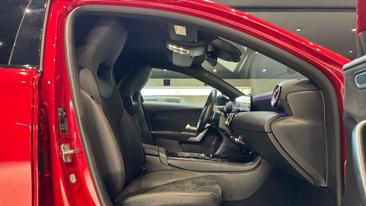 Mercedes Classe A 200 AMG Line — photo 13