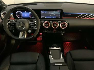 Mercedes Classe A45 AMG 45 Premium Plus — photo 8