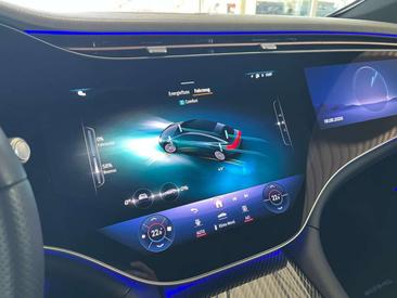 Mercedes EQS 450+ AMG Line — photo 19