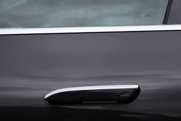 Mercedes EQE 300 AMG Line — photo 23