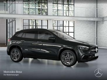Mercedes GLA 200 Night Edition — photo 14