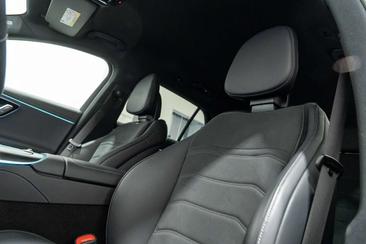Mercedes Classe E Break 300 AMG Line — photo 24