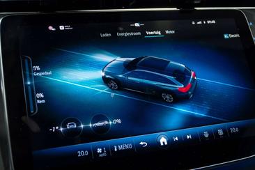 Mercedes Classe E Break 300 AMG Line — photo 39