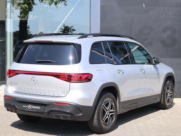 Mercedes EQB 250+ AMG Line — photo 2