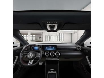 Mercedes CLA 250 AMG LINE — photo 14