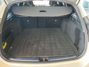 Mercedes Classe C 220 Night Edition — photo 5