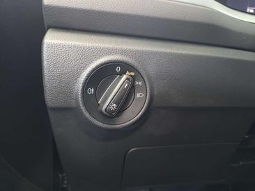 Volkswagen T-Roc TDI Life — photo 20