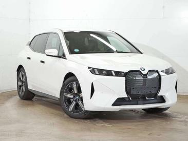 BMW IX XDrive45 — photo 2
