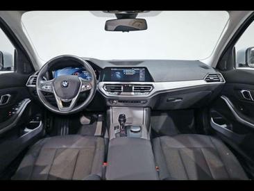 BMW Série 3 Touring 330e — photo 7