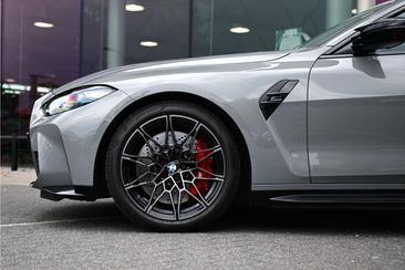 BMW M4 Coupé M4 Competition — photo 26