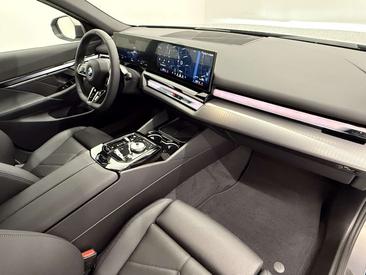 BMW I5 XDrive40 — photo 5