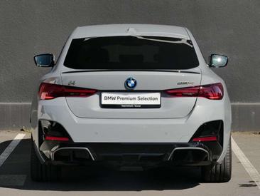 BMW I4 M Sport EDrive40 — photo 4
