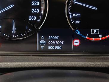 BMW X2 SDrive18i — photo 38
