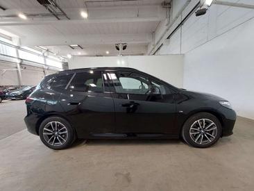 BMW 218 M Sport I — photo 6