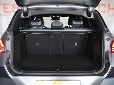 BMW X3 M50 XDrive — photo 4