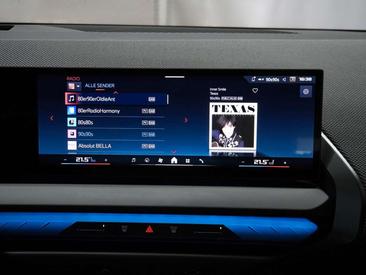 BMW X3 M50 XDrive — photo 19