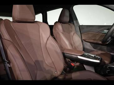 BMW IX1 M-Sport XDrive30 — photo 11