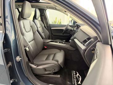Volvo XC90 T8 Plus — photo 10