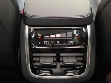 Volvo XC90 T8 Plus — photo 20