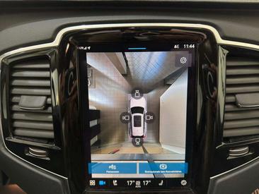 Volvo XC90 T8 Plus — photo 35