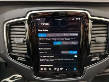 Volvo XC90 T8 Plus — photo 37