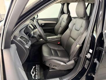 Volvo XC90 — photo 21