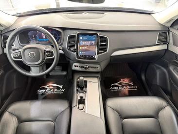 Volvo XC90 — photo 22