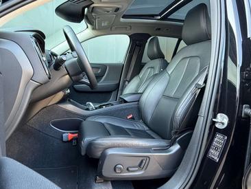 Volvo XC40 T5 Recharge Ultimate — photo 4