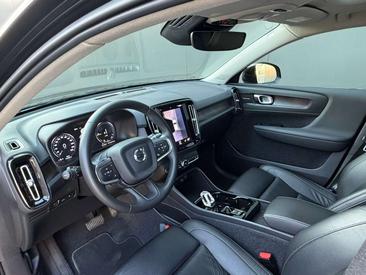 Volvo XC40 T5 Recharge Ultimate — photo 8