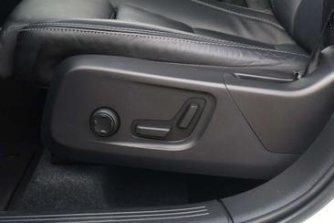 Volvo XC40 T4 Recharge Ultimate — photo 7