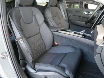 Volvo XC60 B5 Plus — photo 6