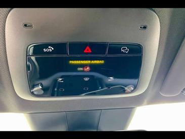 Volvo XC40 R-Design Twin Motor — photo 13