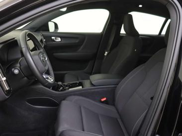 Volvo C40 Recharge PLUS — photo 15