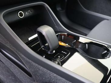 Volvo C40 Recharge PLUS — photo 19