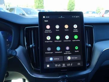 Volvo XC60 B5 Plus — photo 15