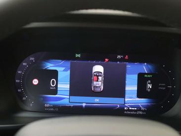 Volvo C40 Recharge PLUS — photo 22