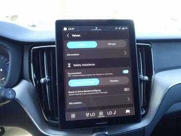 Volvo XC60 B5 Plus — photo 20