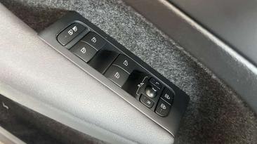 Volvo C40 Recharge PLUS — photo 24