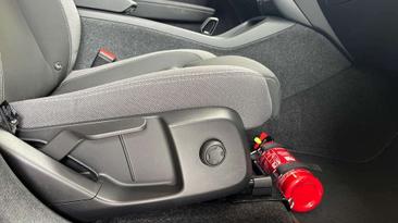Volvo C40 Recharge PLUS — photo 29