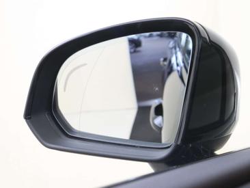 Volvo C40 Recharge PLUS — photo 28