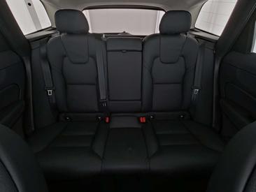 Volvo XC60 B5 Plus — photo 5