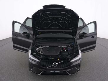 Volvo XC60 B5 Plus — photo 12